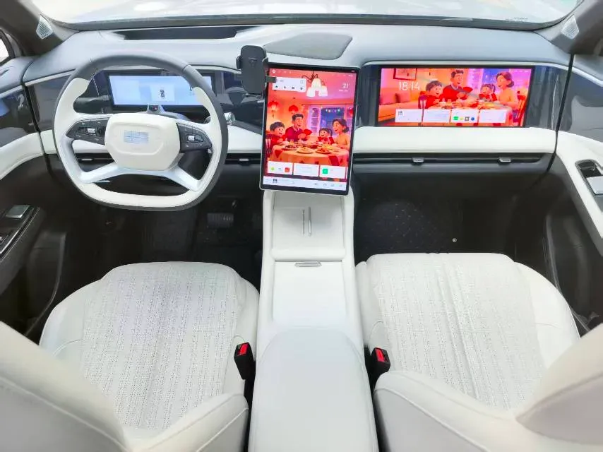 2024 Geely Galaxy L7 1.5T 163HP L4 3DHT PHEV 18.7KWH,autocango,china used car exporter,china ev exporter,chinese used car exporter,chinese used ev exporter