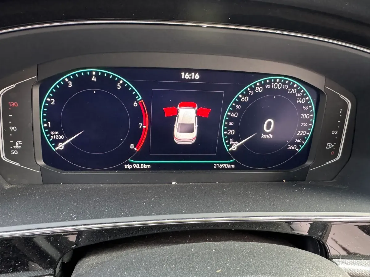 2025 Volkswagen Passat 2.0T 220HP L4 7DCT,autocango,china used car exporter,china ev exporter,chinese used car exporter,chinese used ev exporter