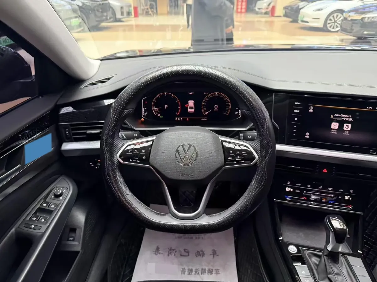 2024 Volkswagen Passat 2.0T 186HP L4 7DCT,autocango,china used car exporter,china ev exporter,chinese used car exporter,chinese used ev exporter