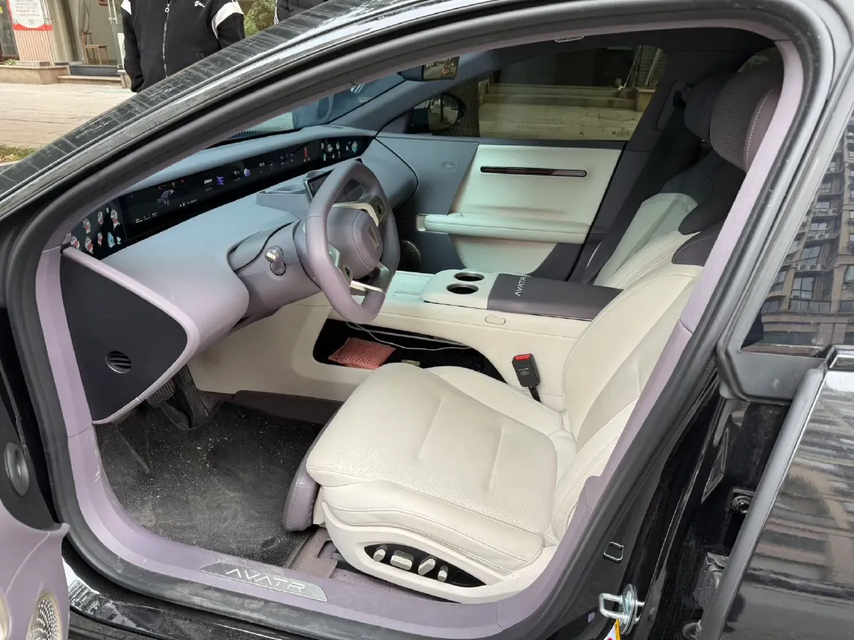 2025 Avatr 06 BEV,autocango,china used car exporter,china ev exporter,chinese used car exporter,chinese used ev exporter