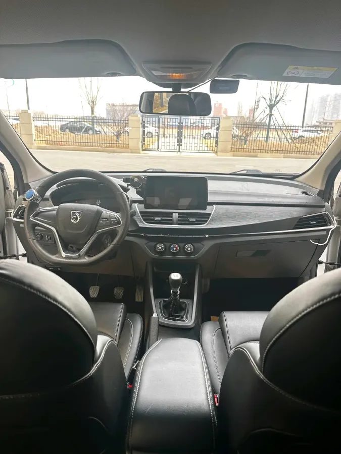 2018 BaoJun 360 1.5L 112HP L4 6MT,autocango,china used car exporter,china ev exporter,chinese used car exporter,chinese used ev exporter