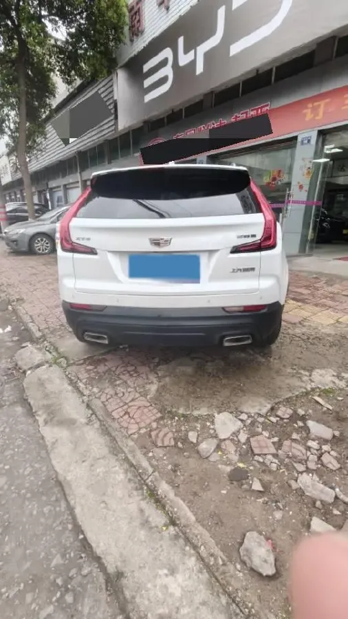 2023 Cadillac XT4 2.0T 237HP L4 9AT,autocango,china used car exporter,china ev exporter,chinese used car exporter,chinese used ev exporter