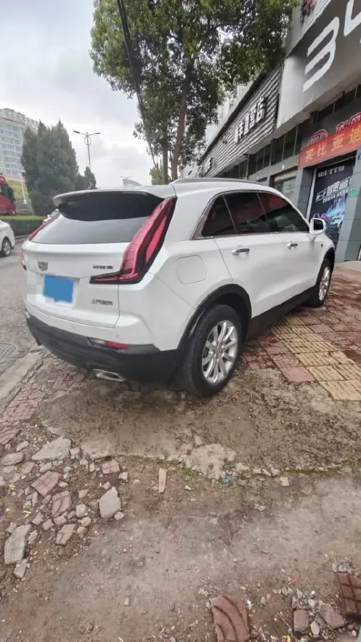 2023 Cadillac XT4 2.0T 237HP L4 9AT,autocango,china used car exporter,china ev exporter,chinese used car exporter,chinese used ev exporter
