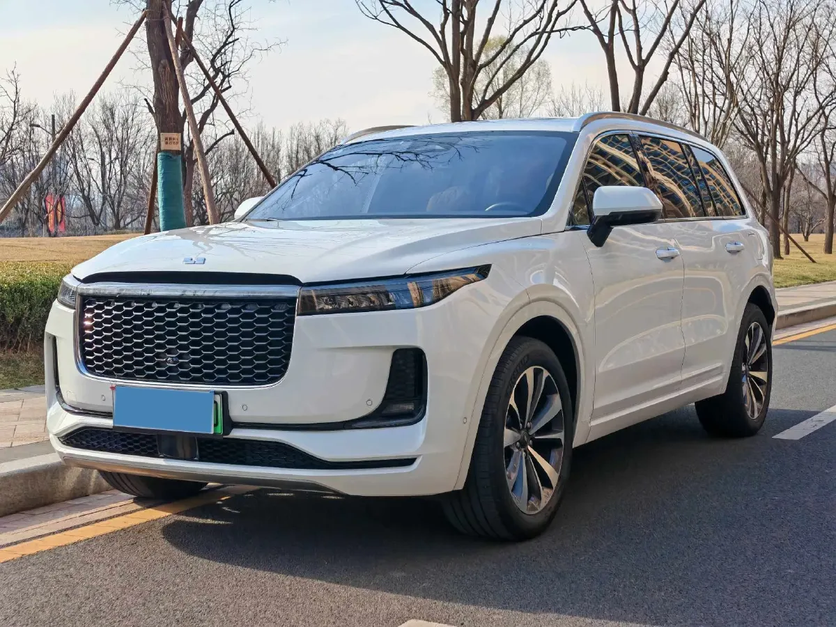 2021 Li ONE Range Extended 131HP REEV 40.5KWH,autocango,china used car exporter,china ev exporter,chinese used car exporter,chinese used ev exporter