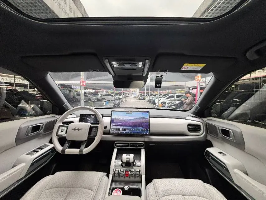 2025 FangChengBao Tai 3 BEV,autocango,china used car exporter,china ev exporter,chinese used car exporter,chinese used ev exporter