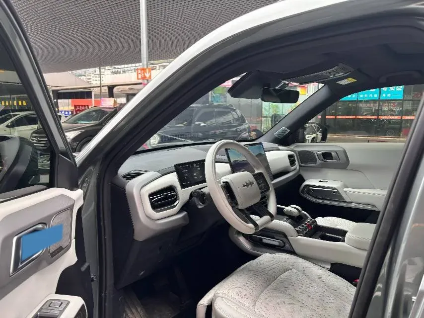 2025 FangChengBao Tai 3 BEV,autocango,china used car exporter,china ev exporter,chinese used car exporter,chinese used ev exporter