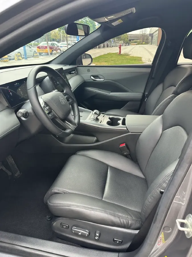 2025 BYD Qin Plus 1.5L 101HP L4 E-CVT PHEV 7.68KWH,autocango,china used car exporter,china ev exporter,chinese used car exporter,chinese used ev exporter