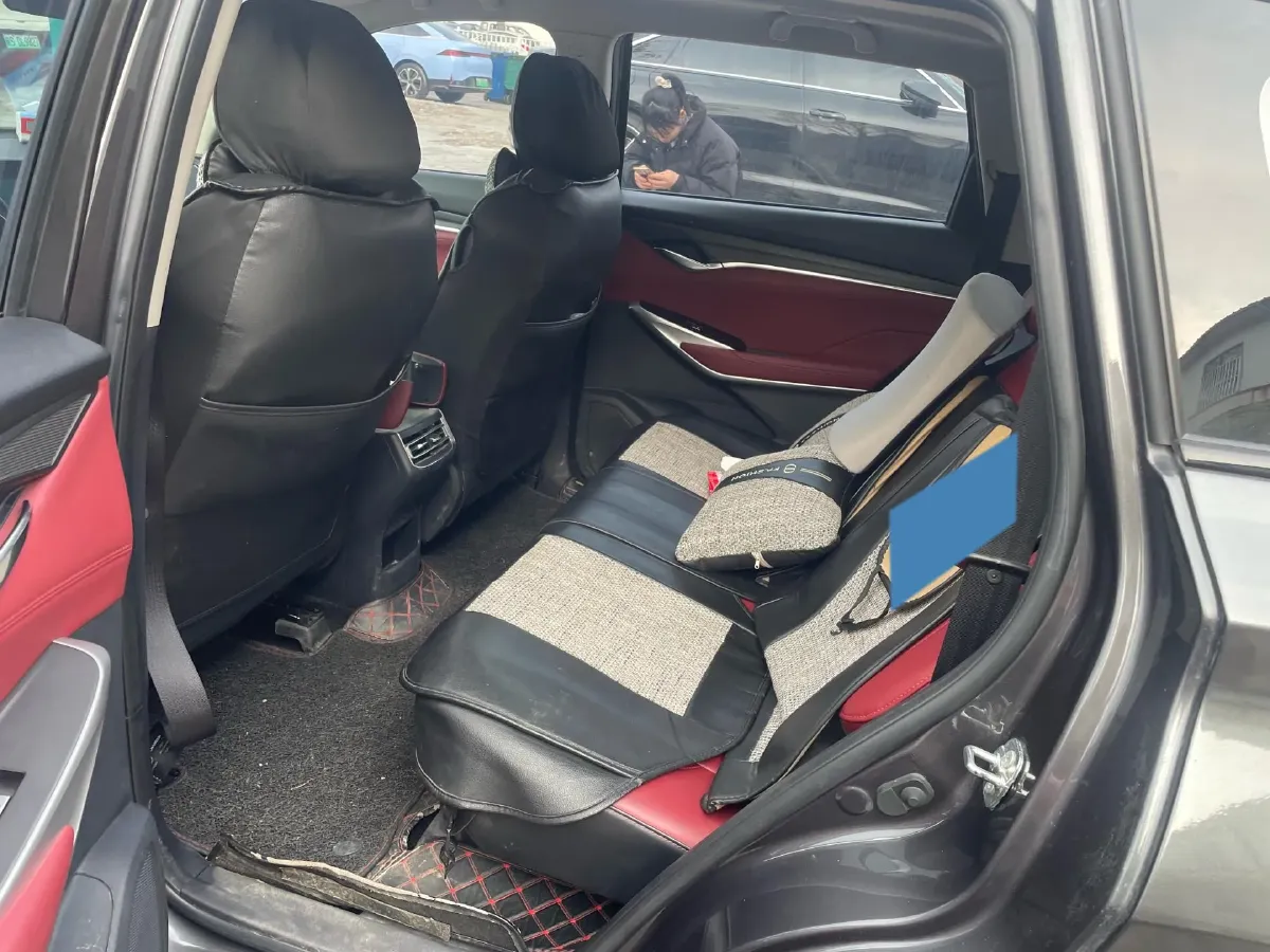 2021 ChangAn CS75 Plus 1.5T 178HP L4 6AT,autocango,china used car exporter,china ev exporter,chinese used car exporter,chinese used ev exporter