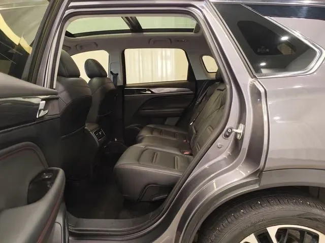 2022 GAC Trumpchi GS4 Plus 1.5T 169HP L4 6AT,autocango,china used car exporter,china ev exporter,chinese used car exporter,chinese used ev exporter