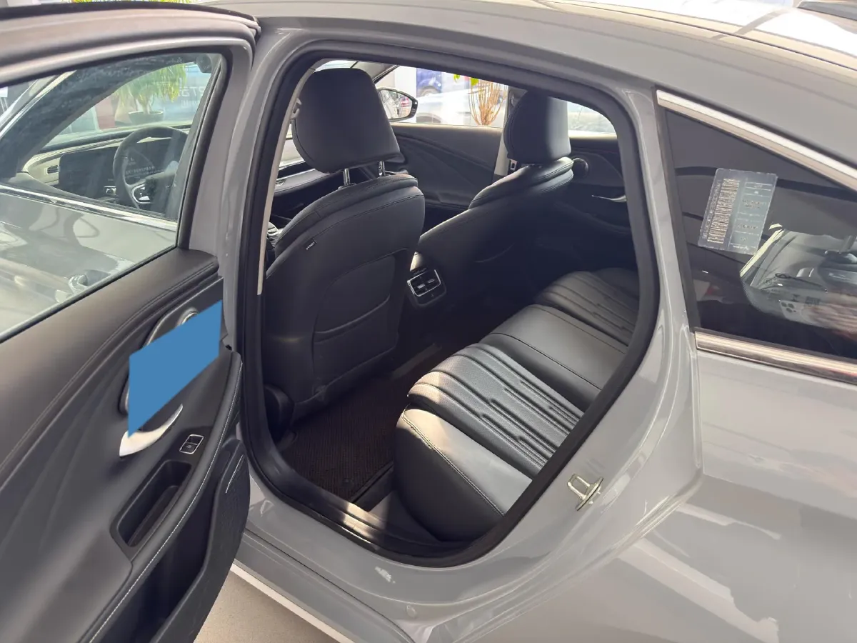 2024 Fulwin FulwinA8 1.5T 156HP L4 1DHT PHEV 18.3KWH,autocango,china used car exporter,china ev exporter,chinese used car exporter,chinese used ev exporter