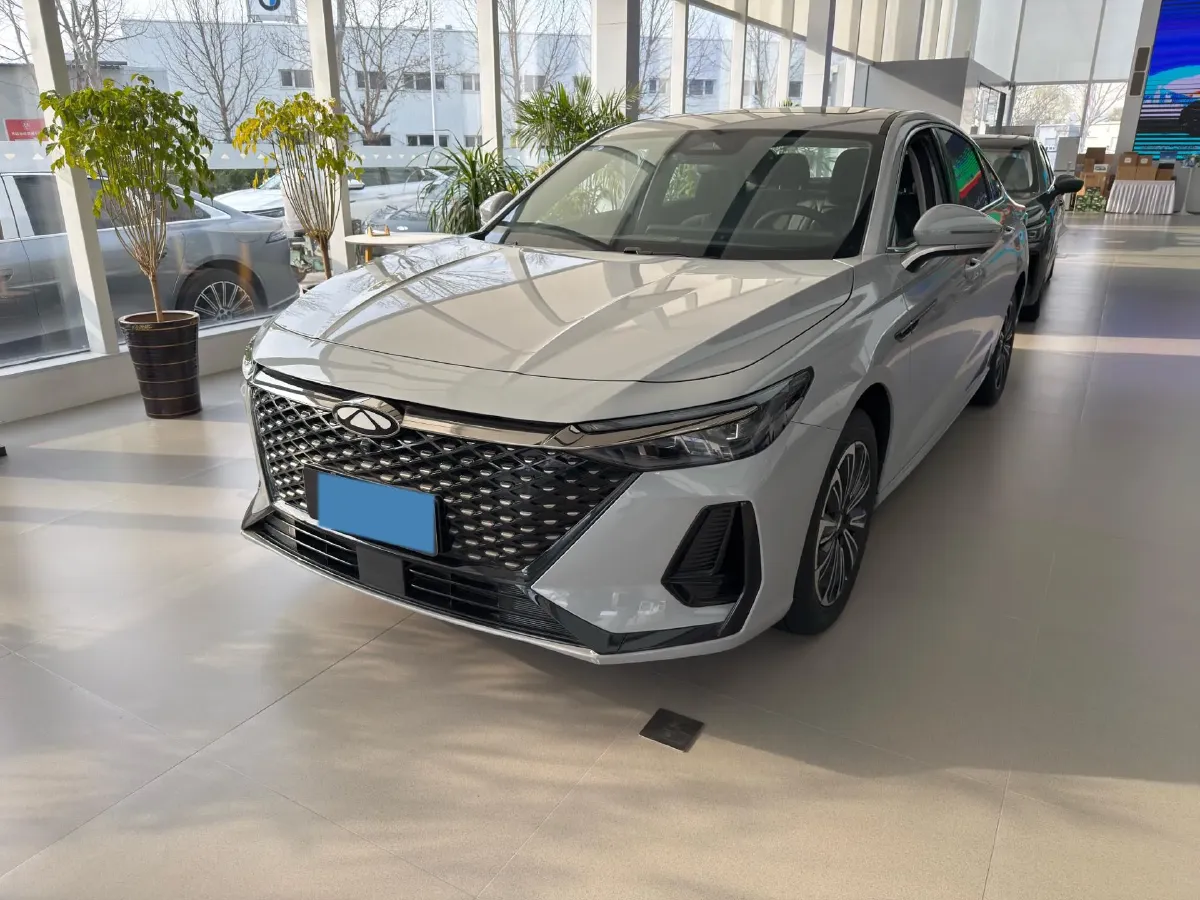 2024 Fulwin FulwinA8 1.5T 156HP L4 1DHT PHEV 18.3KWH,autocango,china used car exporter,china ev exporter,chinese used car exporter,chinese used ev exporter
