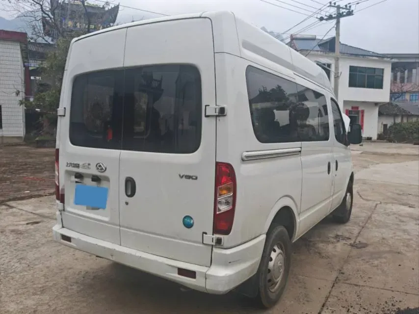 2021 MAXUS XinTu V80 2.0T 127HP L4 6MT,autocango,china used car exporter,china ev exporter,chinese used car exporter,chinese used ev exporter