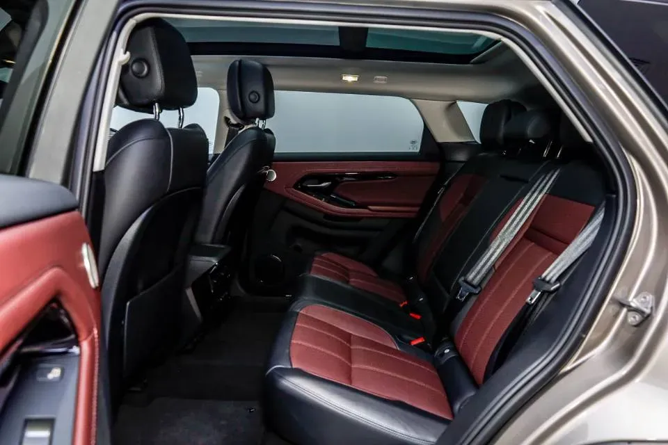 2024 Land Rover Range Rover Evoque 2.0T 249HP L4 9AT,autocango,china used car exporter,china ev exporter,chinese used car exporter,chinese used ev exporter