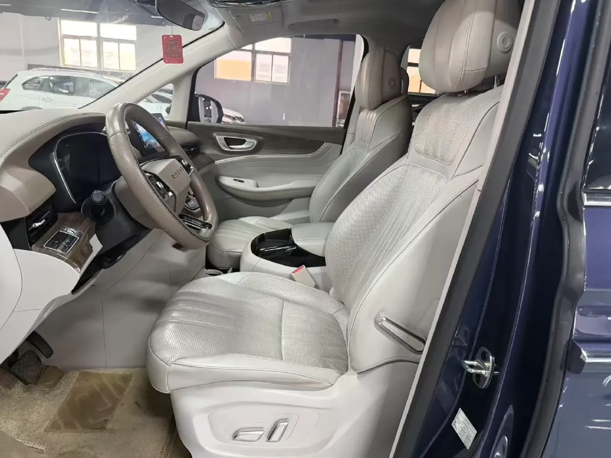 2022 Roewe iMAX8 BEV 90KWH,autocango,china used car exporter,china ev exporter,chinese used car exporter,chinese used ev exporter