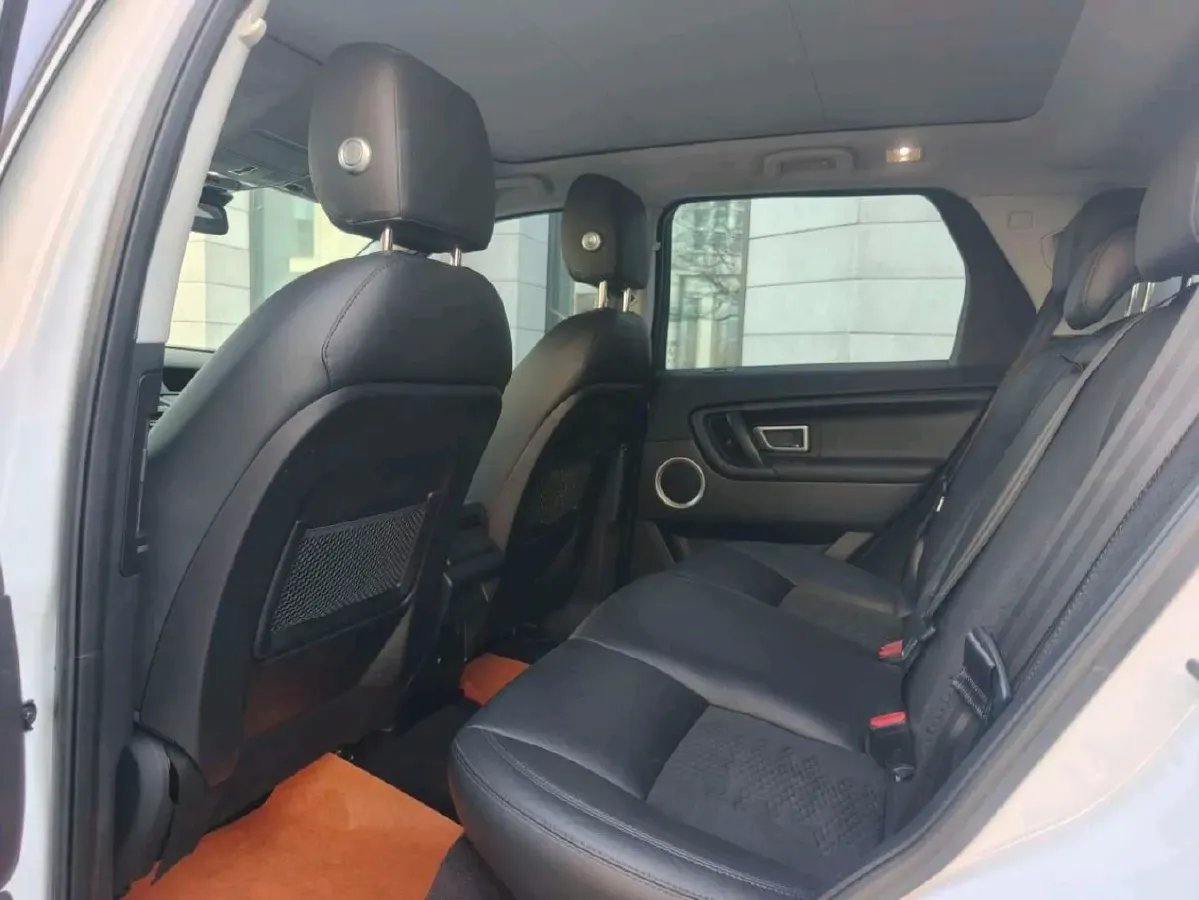 2018 Land Rover Discovery Sport 2.0T 200HP L4 9AT,autocango,china used car exporter,china ev exporter,chinese used car exporter,chinese used ev exporter