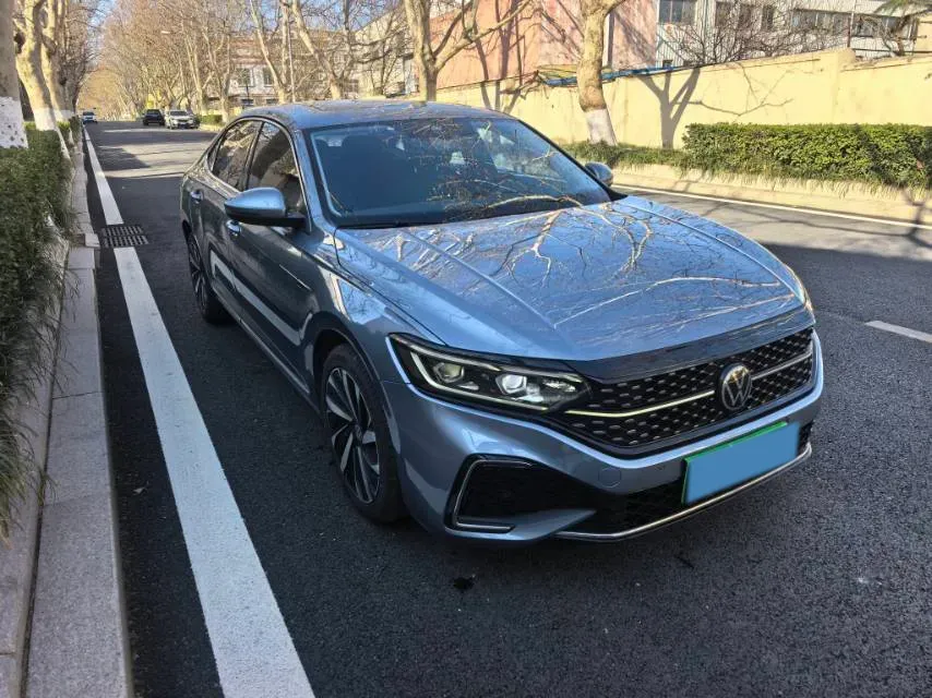 2022 Xpeng P7 BEV 60.2KWH,autocango,china used car exporter,china ev exporter,chinese used car exporter,chinese used ev exporter