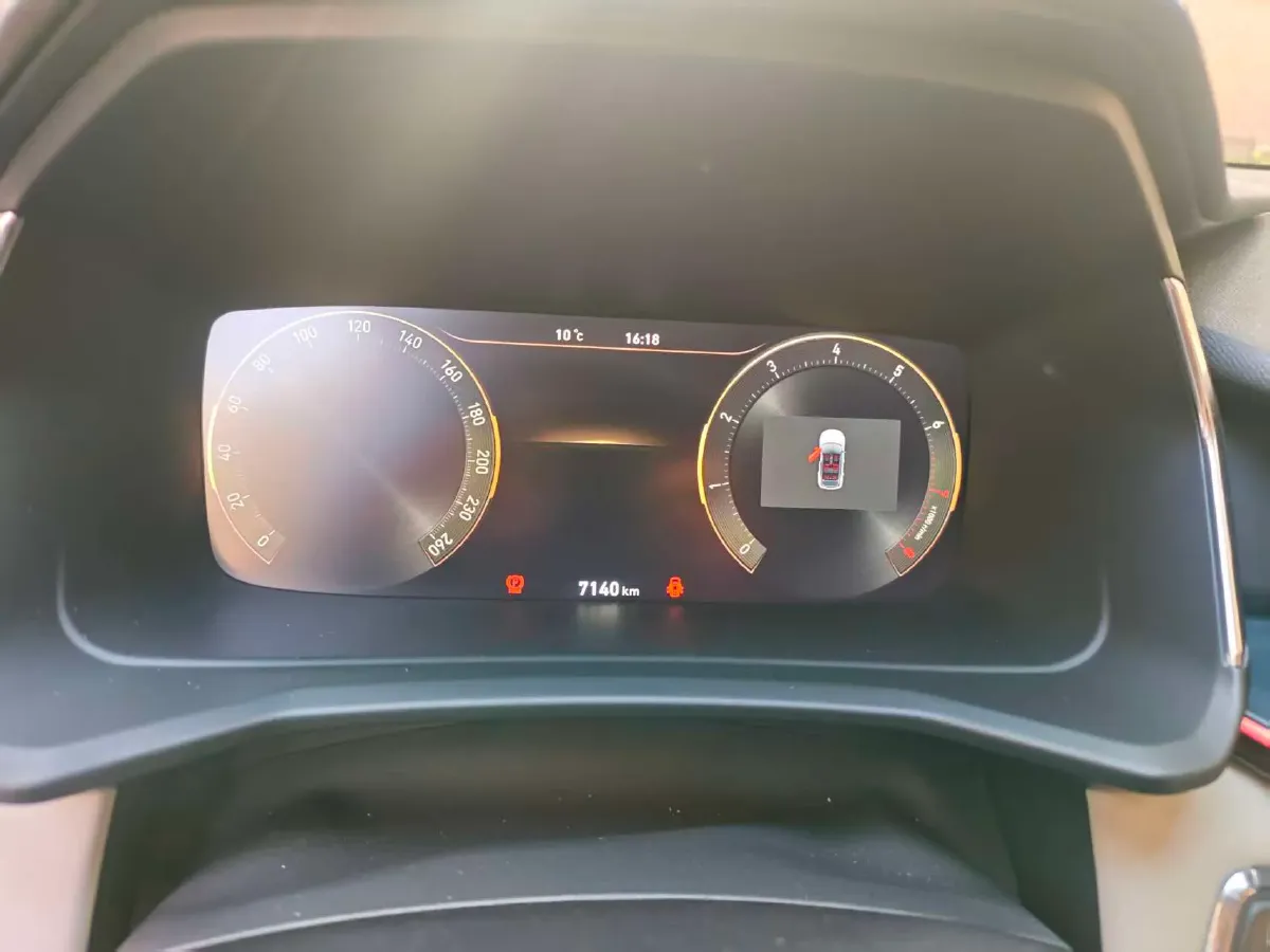 2020 LYNK&CO 06 1.5T 177HP L3 7DCT,autocango,china used car exporter,china ev exporter,chinese used car exporter,chinese used ev exporter