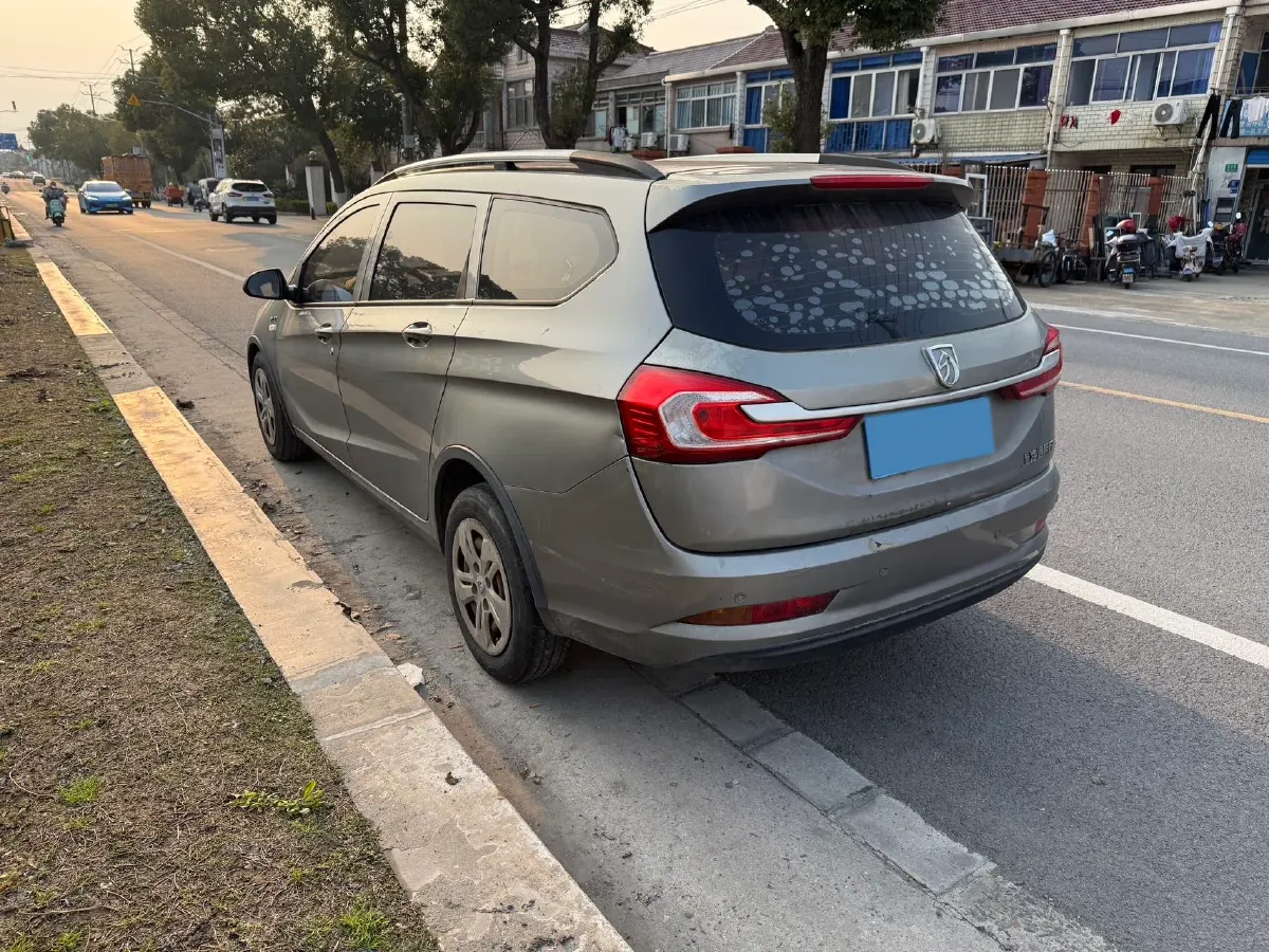 2019 Golden Dragon New Era Sea Lion 2.0L 102HP L4 5MT,autocango,china used car exporter,china ev exporter,chinese used car exporter,chinese used ev exporter