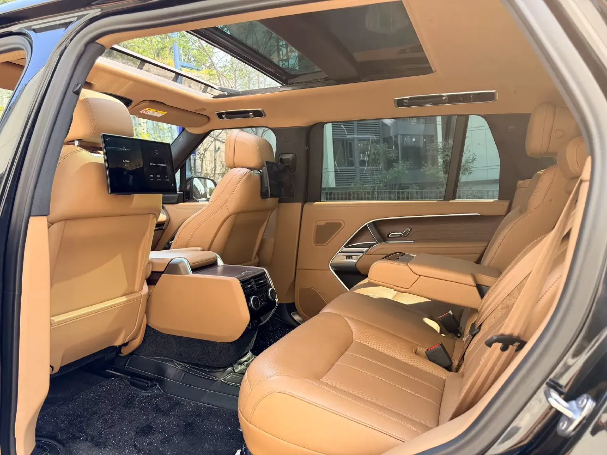 2023 Land Rover Range Rover 3.0T 400HP L6 8AT,autocango,china used car exporter,china ev exporter,chinese used car exporter,chinese used ev exporter