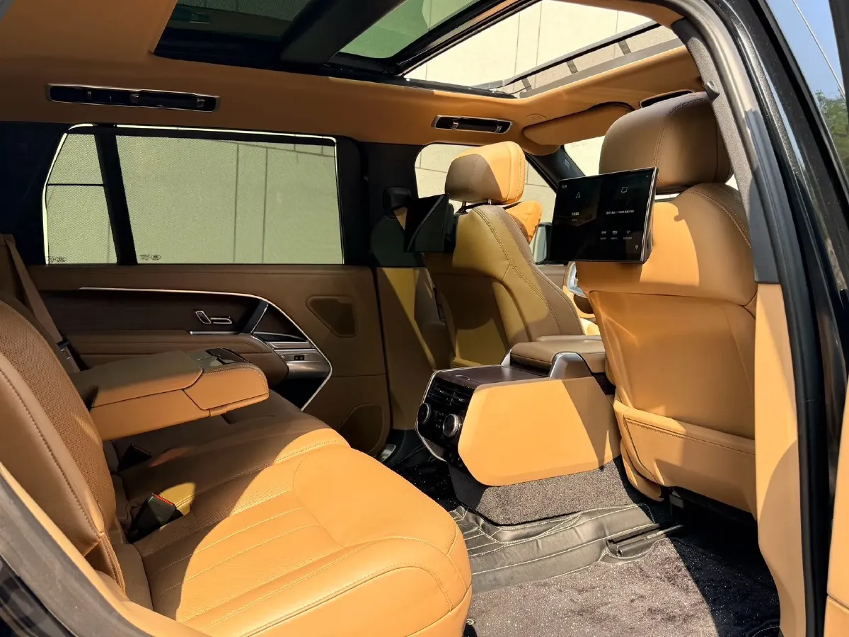 2023 Land Rover Range Rover 3.0T 400HP L6 8AT,autocango,china used car exporter,china ev exporter,chinese used car exporter,chinese used ev exporter