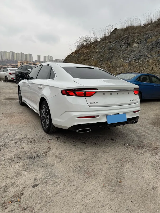 2023 Geely Preface 1.5T 181HP L4 7DCT,autocango,china used car exporter,china ev exporter,chinese used car exporter,chinese used ev exporter