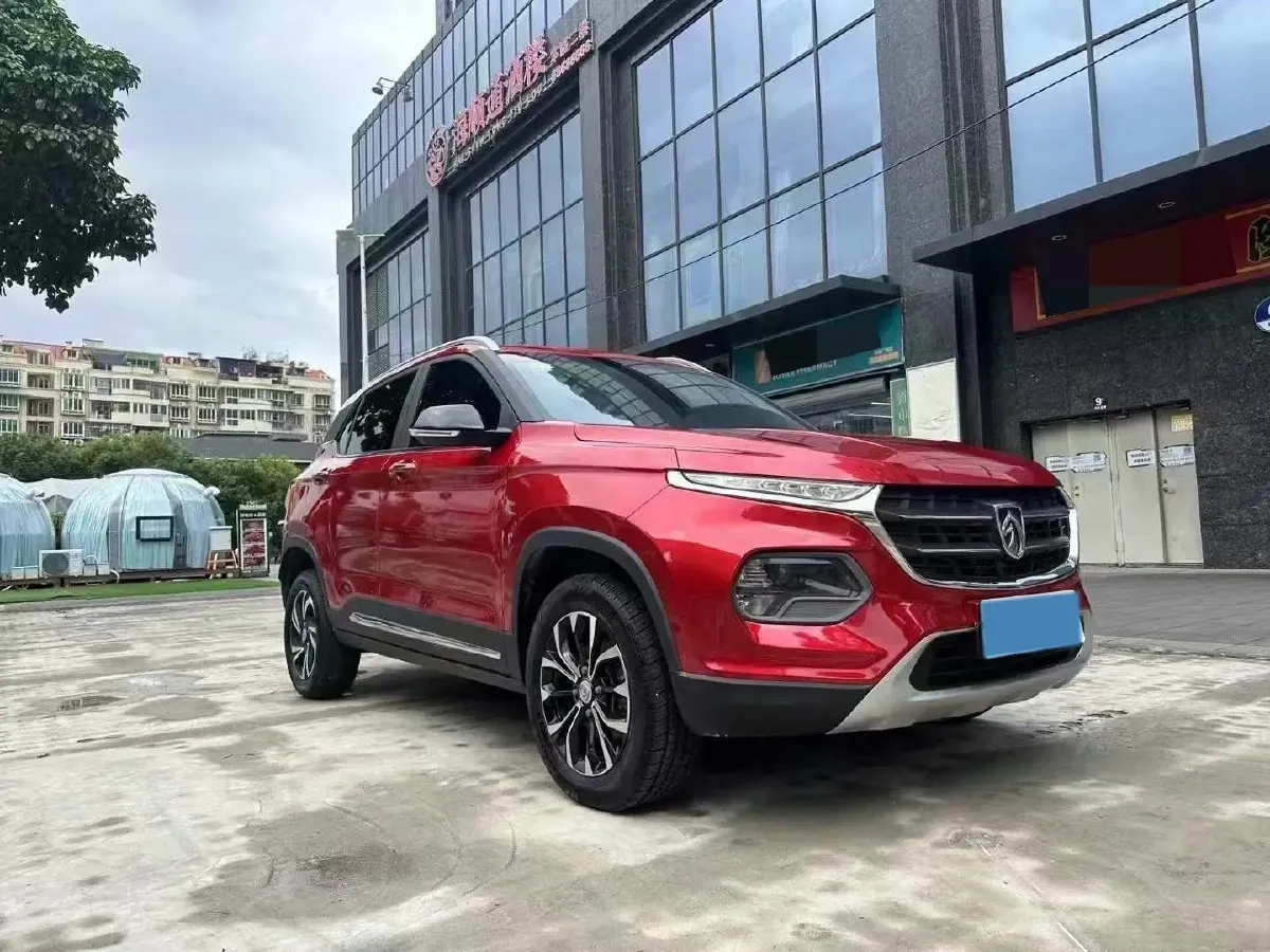 2017 HaiMa S5 Young Edition 1.6L 122HP L4 5MT,autocango,china used car exporter,china ev exporter,chinese used car exporter,chinese used ev exporter