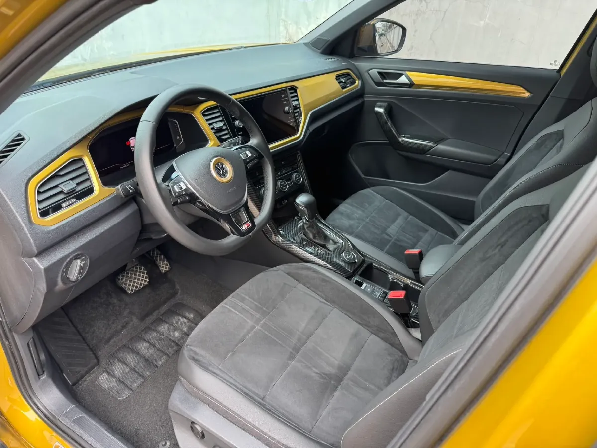 2018 Jeep Renegade 2.0L 155HP L4 9AT,autocango,china used car exporter,china ev exporter,chinese used car exporter,chinese used ev exporter