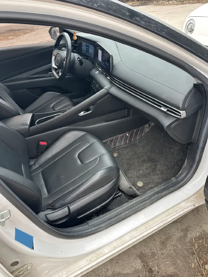 2021 Hyundai Elantra 1.5L 115HP L4 CVT,autocango,china used car exporter,china ev exporter,chinese used car exporter,chinese used ev exporter