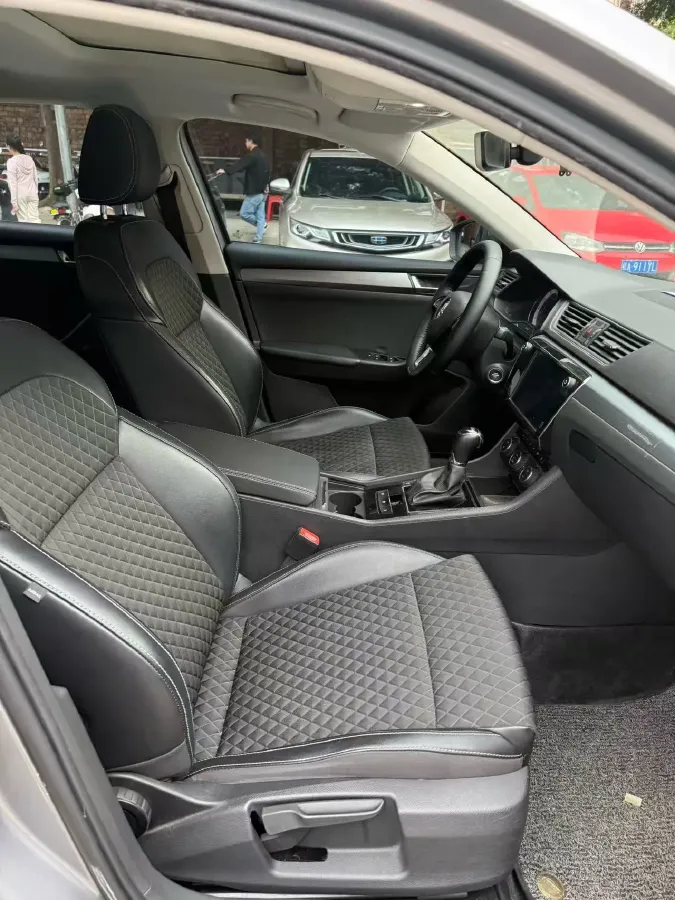 2018 Nissan Terra 2.5L 184HP L4 7AT,autocango,china used car exporter,china ev exporter,chinese used car exporter,chinese used ev exporter