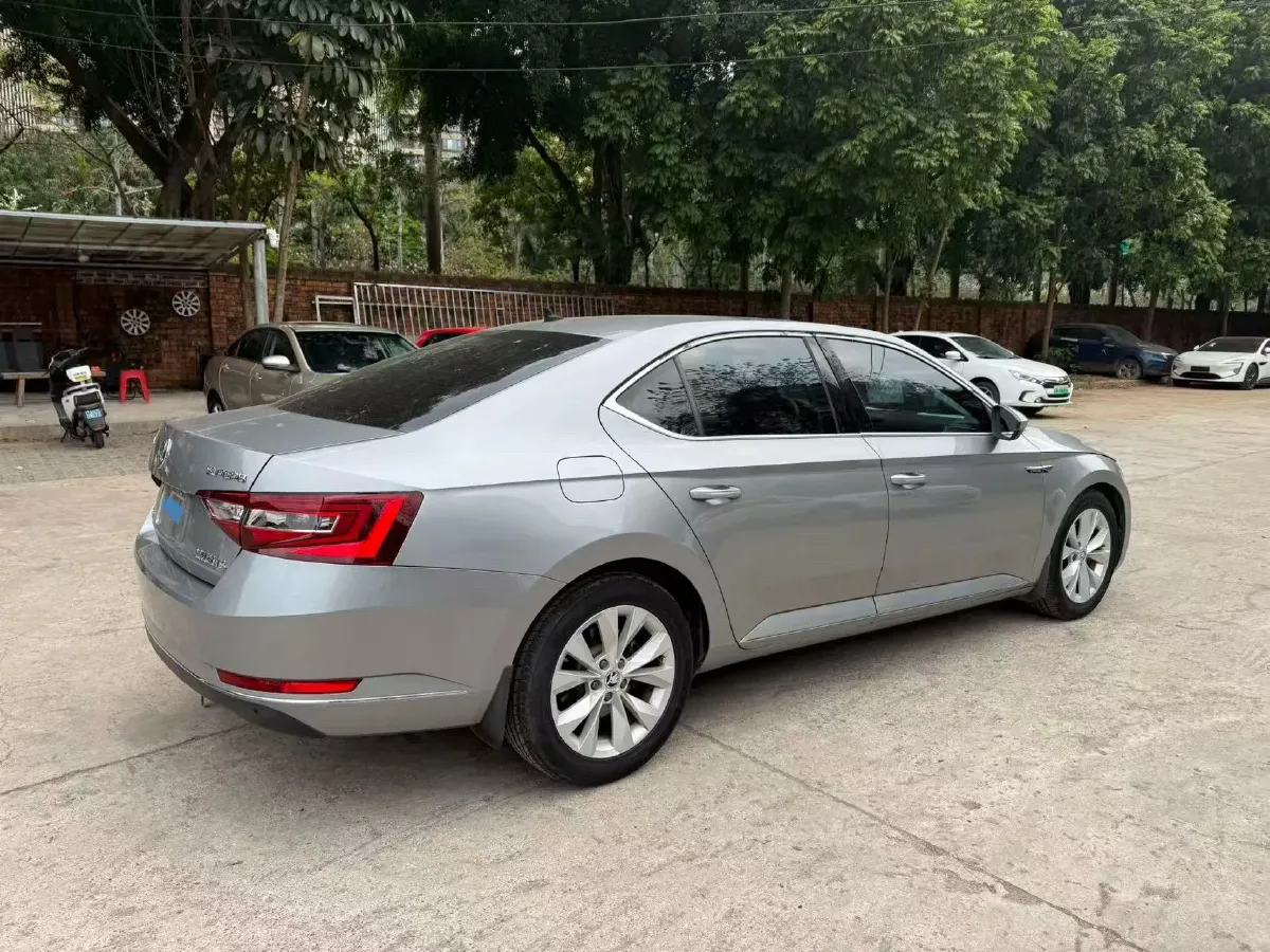 2018 Nissan Terra 2.5L 184HP L4 7AT,autocango,china used car exporter,china ev exporter,chinese used car exporter,chinese used ev exporter