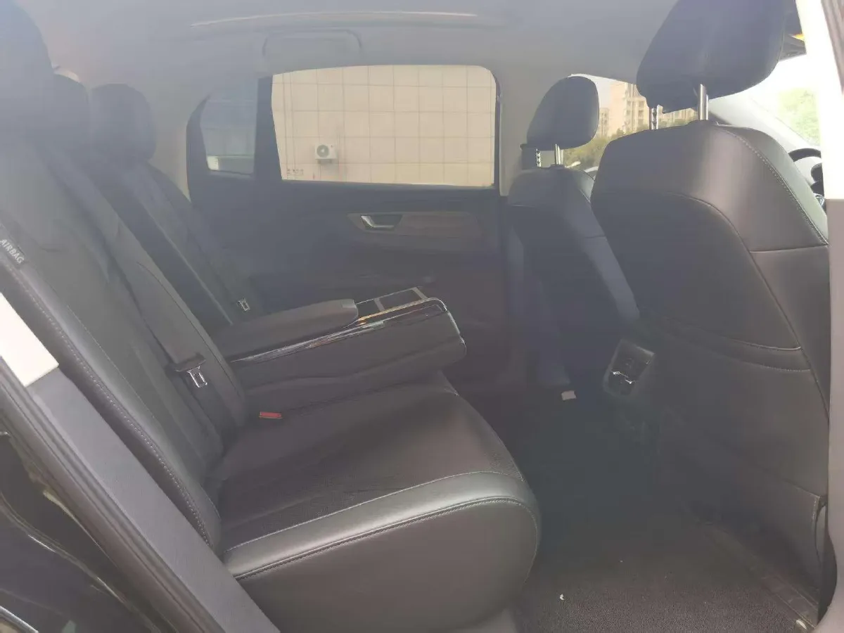 2022 HongQi E-QM5 BEV 54KWH,autocango,china used car exporter,china ev exporter,chinese used car exporter,chinese used ev exporter