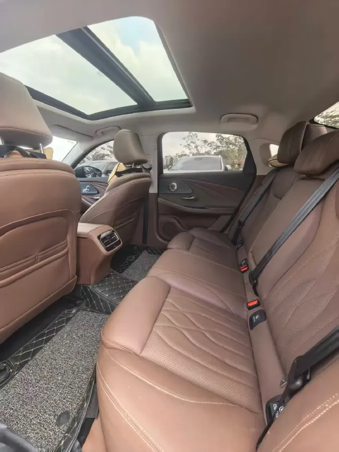 2024 Chery Arrizo 8 2.0T 254HP L4 8AT,autocango,china used car exporter,china ev exporter,chinese used car exporter,chinese used ev exporter