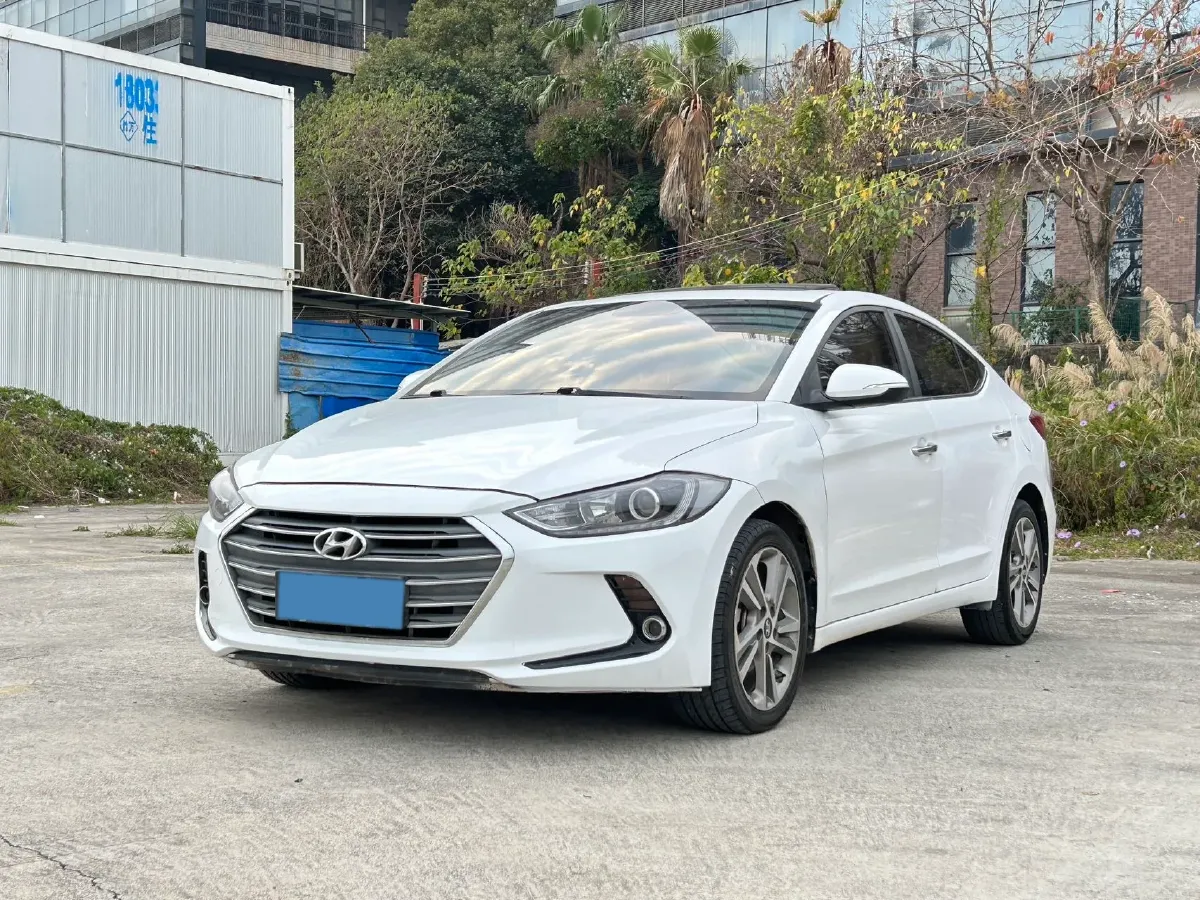 2016 Hyundai Elantra 1.6L 130HP L4 6AT,autocango,china used car exporter,china ev exporter,chinese used car exporter,chinese used ev exporter