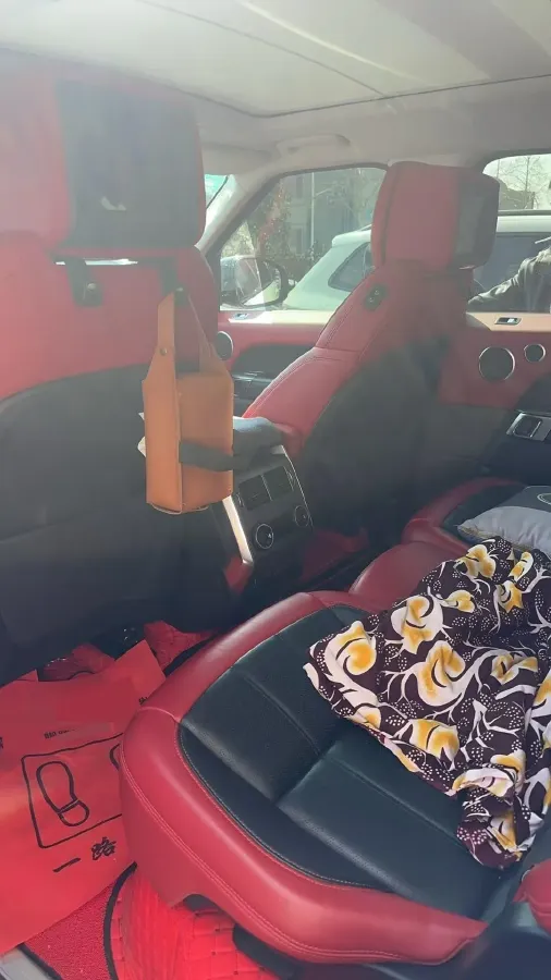 2021 Land Rover Range Rover Sport 3.0T 360HP L6 8AT,autocango,china used car exporter,china ev exporter,chinese used car exporter,chinese used ev exporter