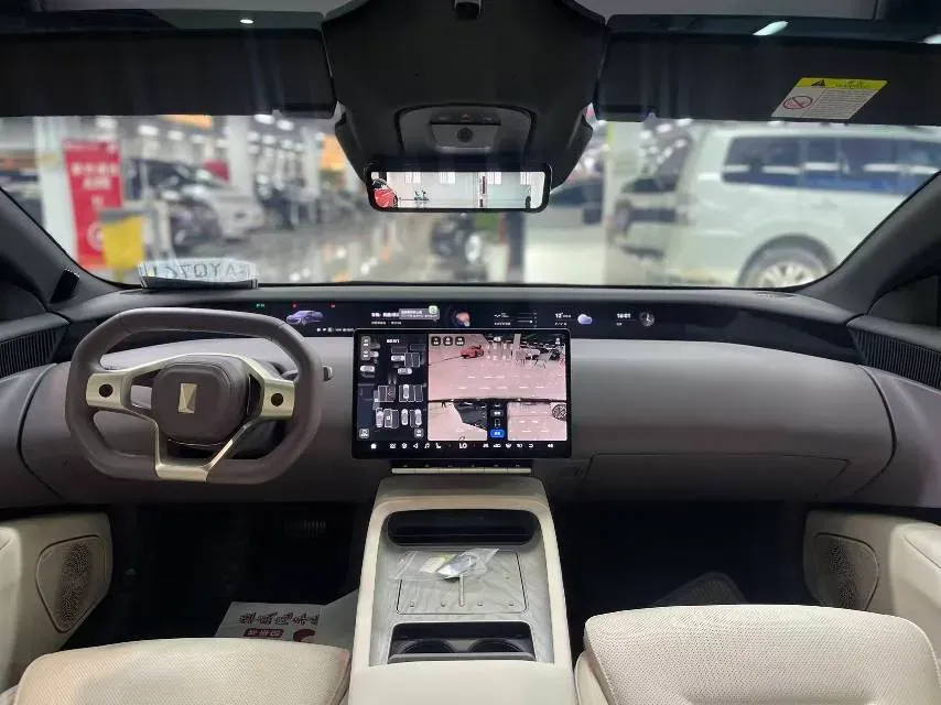 2025 Avatr 12 1.5T 156HP L4 REEV 39.05KWH,autocango,china used car exporter,china ev exporter,chinese used car exporter,chinese used ev exporter