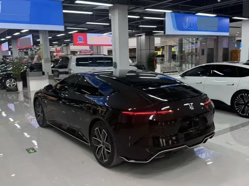 2025 Avatr 12 1.5T 156HP L4 REEV 39.05KWH,autocango,china used car exporter,china ev exporter,chinese used car exporter,chinese used ev exporter