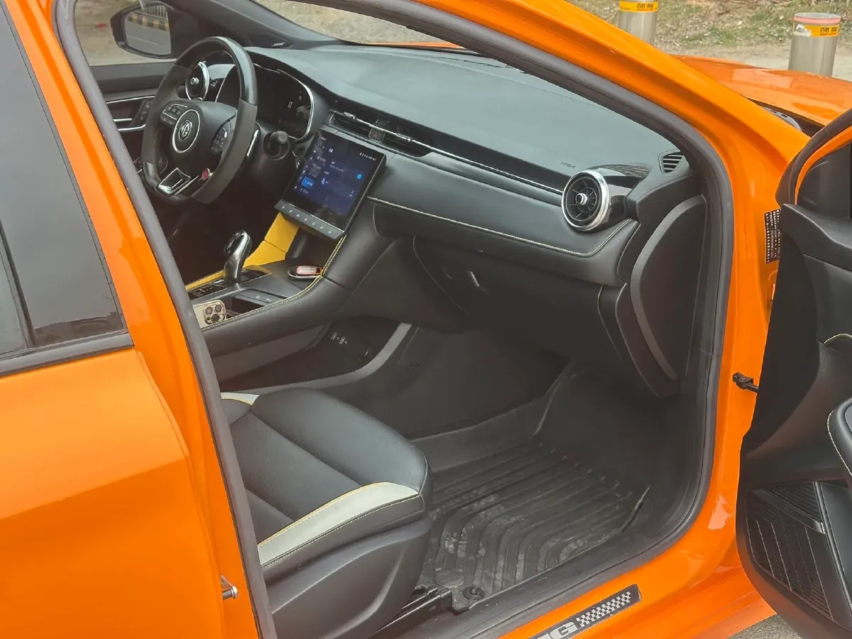 2020 MG MG6 1.5T 181HP L4 7DCT,autocango,china used car exporter,china ev exporter,chinese used car exporter,chinese used ev exporter