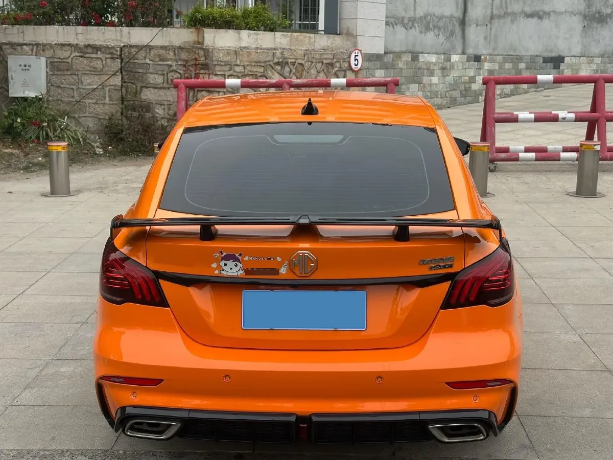 2020 MG MG6 1.5T 181HP L4 7DCT,autocango,china used car exporter,china ev exporter,chinese used car exporter,chinese used ev exporter