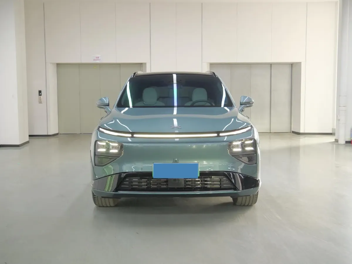 2025 Xpeng G9 BEV 79KWH,autocango,china used car exporter,china ev exporter,chinese used car exporter,chinese used ev exporter