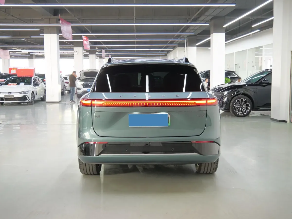 2025 Xpeng G9 BEV 79KWH,autocango,china used car exporter,china ev exporter,chinese used car exporter,chinese used ev exporter
