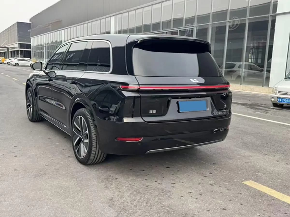 2022 Li L9 Range Extended 154HP REEV 42.6KWH,autocango,china used car exporter,china ev exporter,chinese used car exporter,chinese used ev exporter