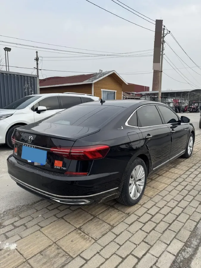 2020 Volkswagen Passat 2.0T 186HP L4 7DCT,autocango,china used car exporter,china ev exporter,chinese used car exporter,chinese used ev exporter