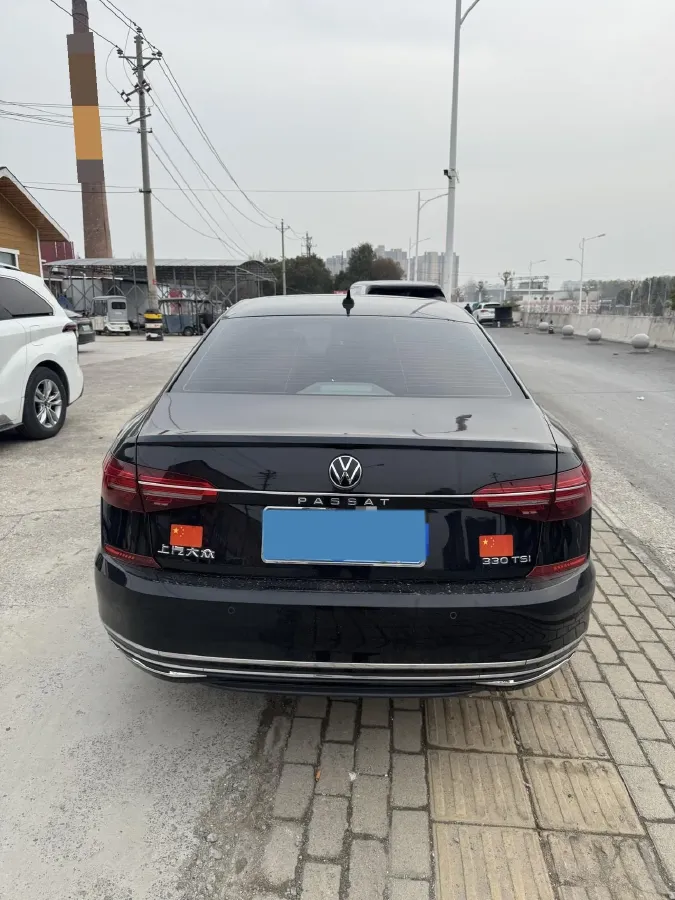 2020 Volkswagen Passat 2.0T 186HP L4 7DCT,autocango,china used car exporter,china ev exporter,chinese used car exporter,chinese used ev exporter