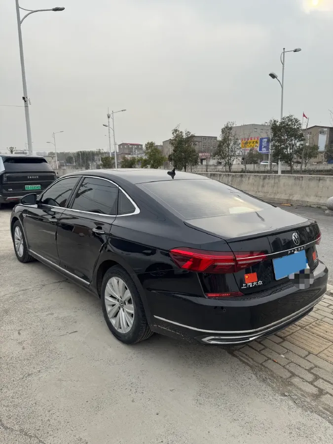 2020 Volkswagen Passat 2.0T 186HP L4 7DCT,autocango,china used car exporter,china ev exporter,chinese used car exporter,chinese used ev exporter