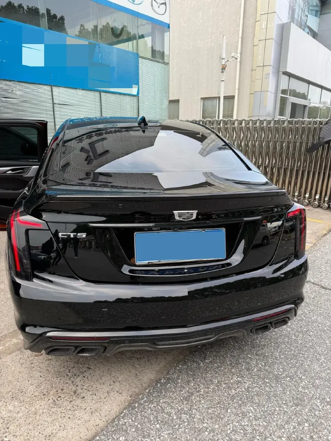 2024 Cadillac CT5 2.0T 237HP L4 10AT,autocango,china used car exporter,china ev exporter,chinese used car exporter,chinese used ev exporter