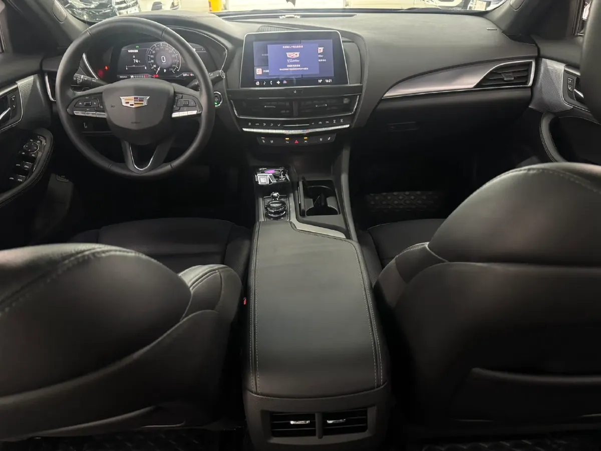 2023 Cadillac CT5 2.0T 237HP L4 10AT,autocango,china used car exporter,china ev exporter,chinese used car exporter,chinese used ev exporter