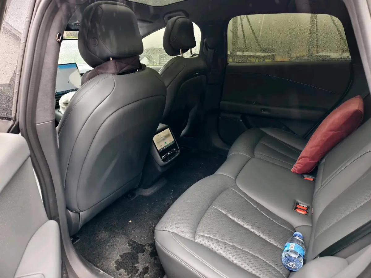 2024 Xpeng P7+ BEV 76.3KWH,autocango,china used car exporter,china ev exporter,chinese used car exporter,chinese used ev exporter