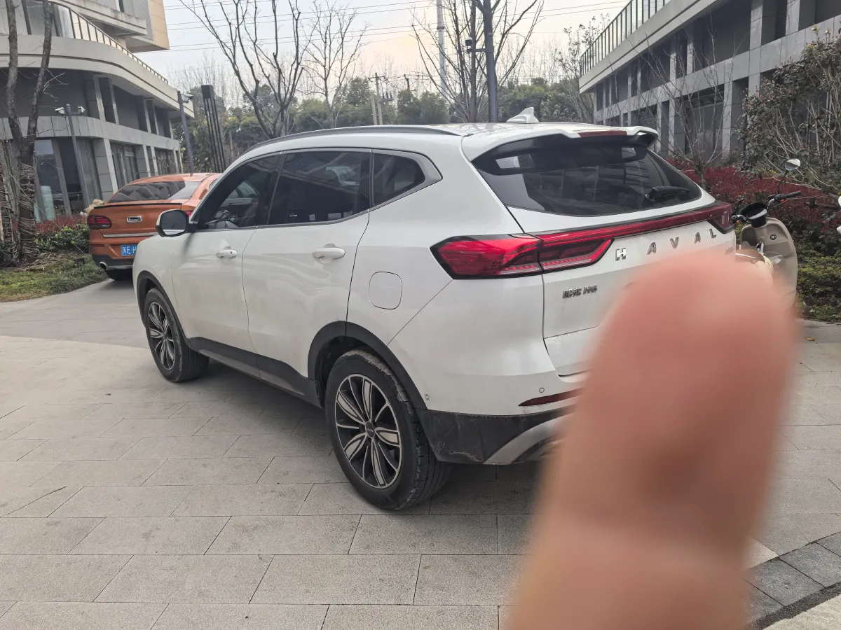 2021 Haval H6 1.5T 169HP L4 7DCT,autocango,china used car exporter,china ev exporter,chinese used car exporter,chinese used ev exporter