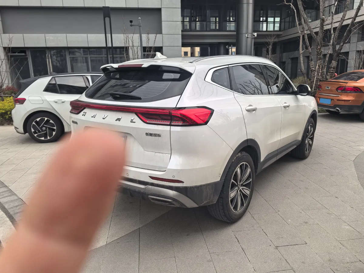 2021 Haval H6 1.5T 169HP L4 7DCT,autocango,china used car exporter,china ev exporter,chinese used car exporter,chinese used ev exporter