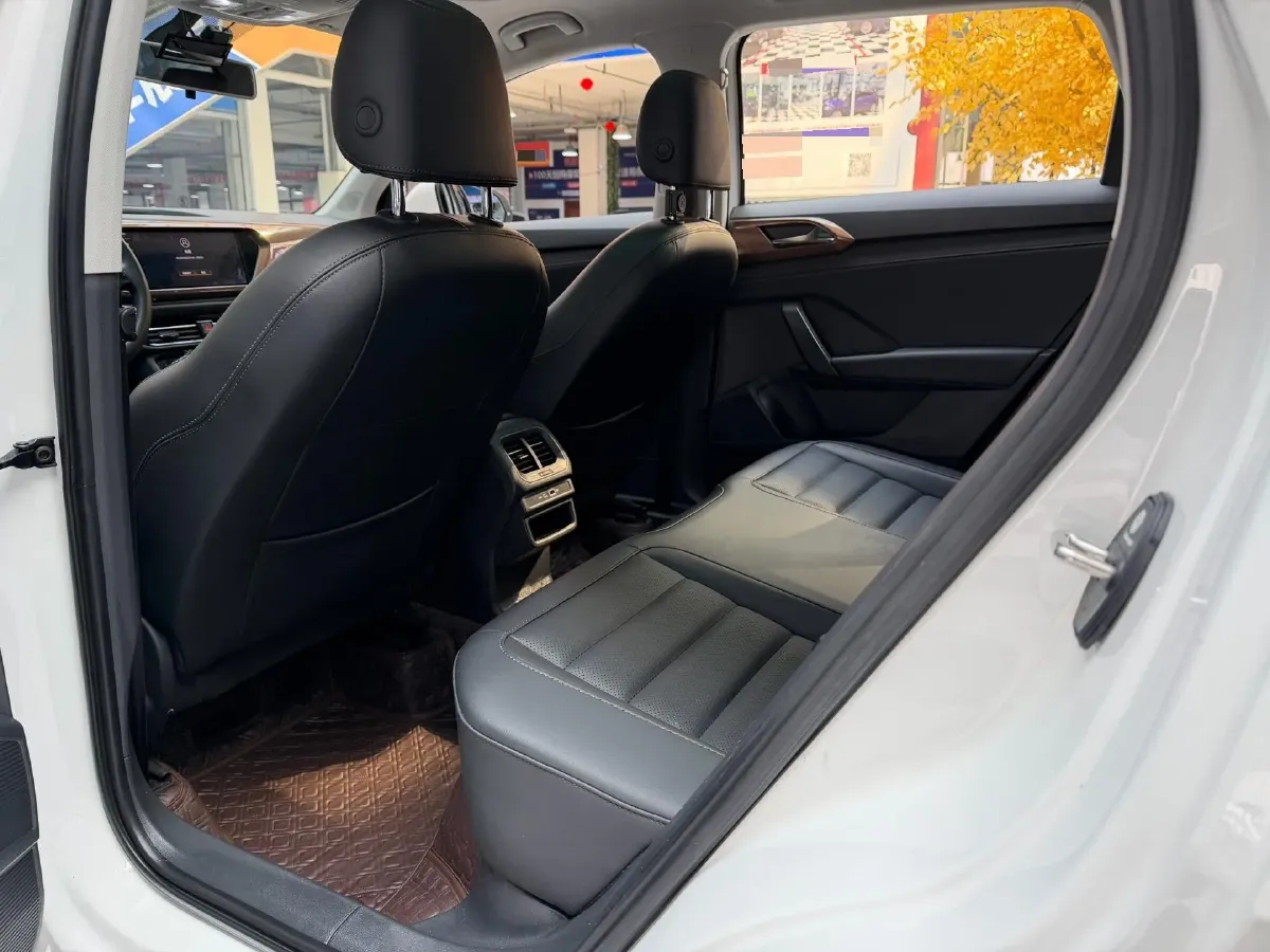 2021 Volkswagen Tharu 1.4T 150HP L4 7DCT,autocango,china used car exporter,china ev exporter,chinese used car exporter,chinese used ev exporter